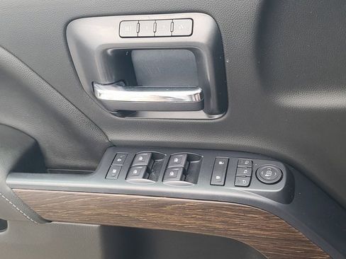 Used 2019 GMC Sierra 2500 Denali w/ Duramax Plus Package image 27