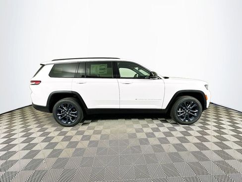 New 2026 Jeep Grand Cherokee L Limited AWD/4WD image 10