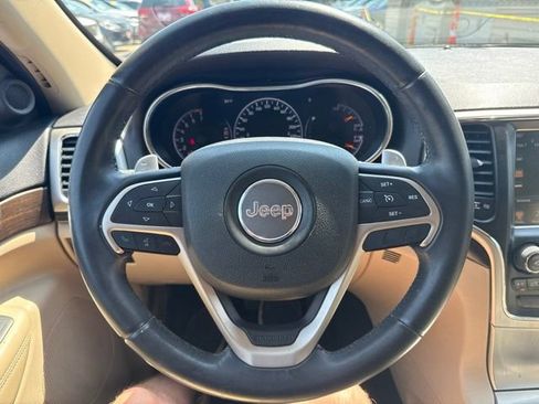 Used 2014 Jeep Grand Cherokee Laredo w/ Quick Order Package 23E AWD/4WD image 23
