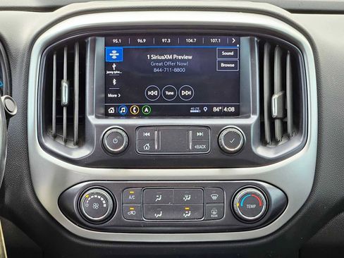 Used 2022 Chevrolet Colorado LT w/ LT Convenience Package image 22