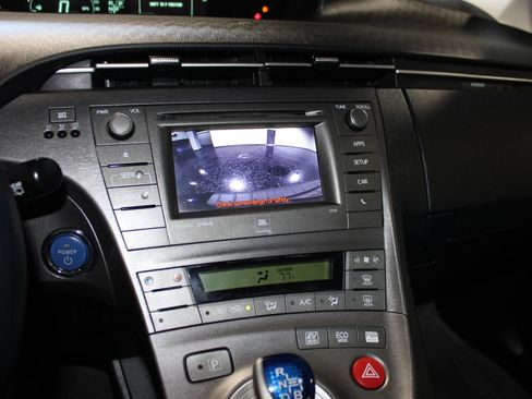 Used 2013 Toyota Prius Four FWD image 16