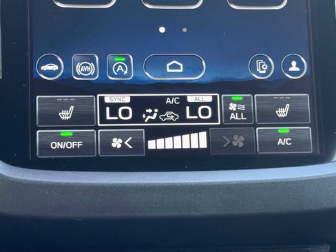 Used 2026 Subaru Forester Premium image 25