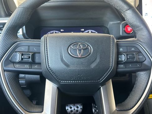 Certified 2024 Toyota Tacoma TRD Sport w/ TRD Sport Premium Package AWD/4WD image 21