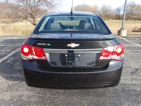 Used 2012 Chevrolet Cruze Eco image 4