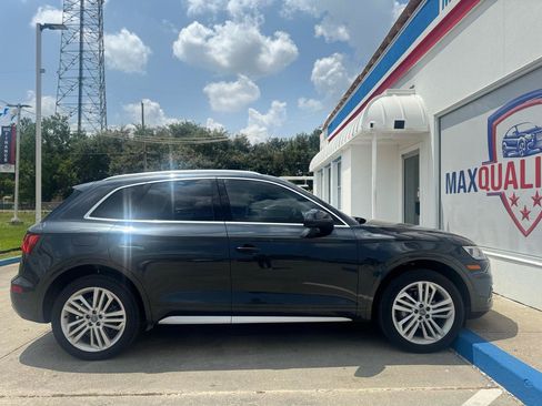 Used 2018 Audi Q5 2.0T Premium Plus AWD/4WD image 27
