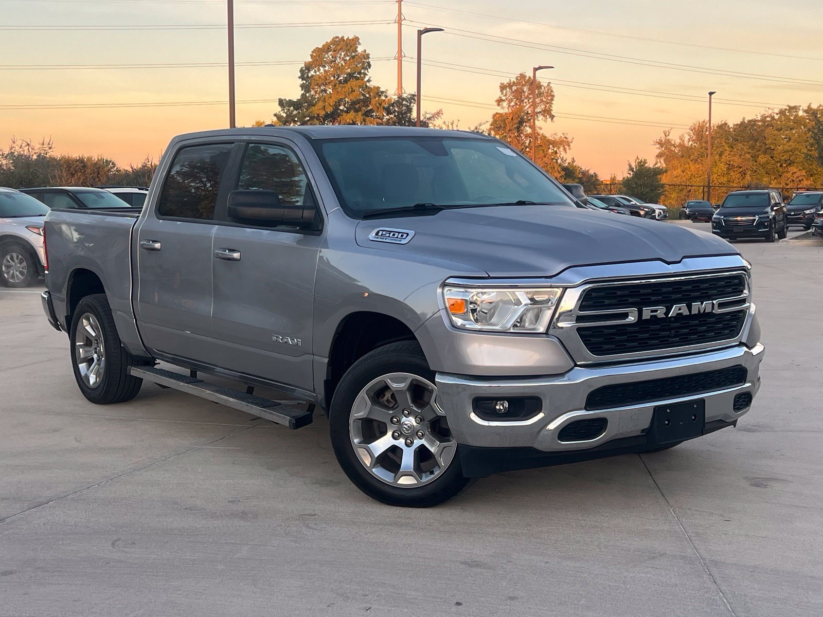 Used 2022 RAM 1500 Big Horn AWD/4WD image 1