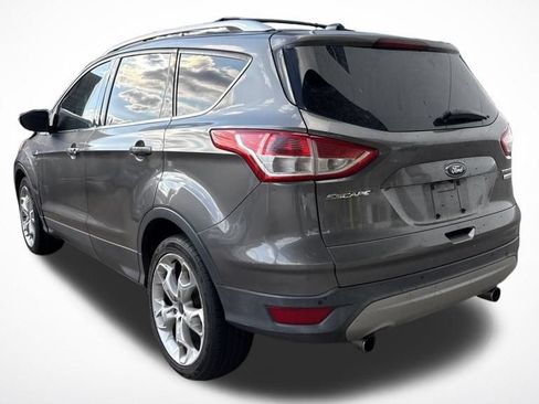Used 2013 Ford Escape Titanium w/ Parking Technology Pkg FWD image 4