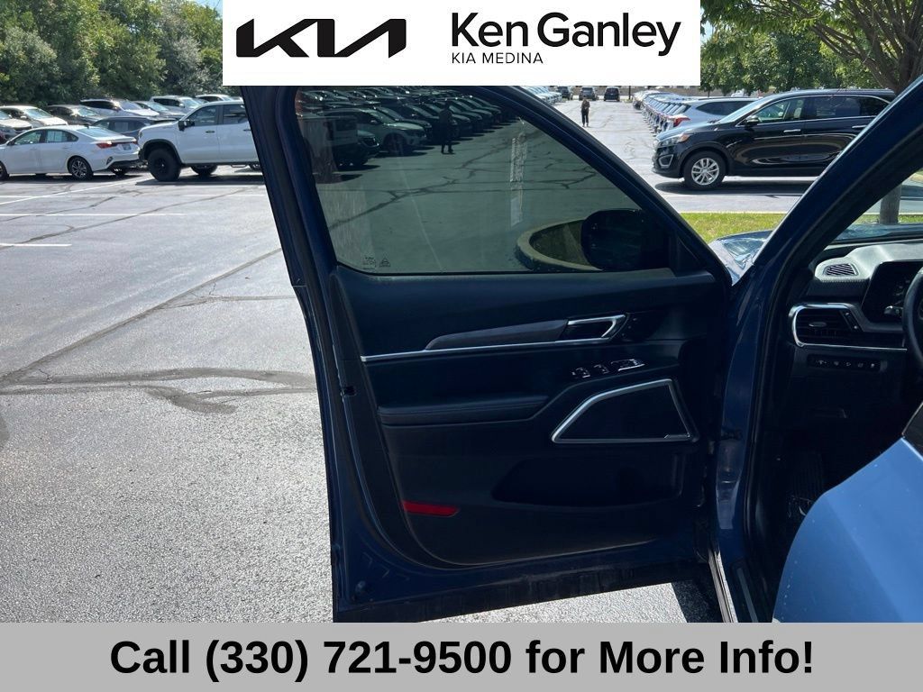 Certified 2023 Kia Telluride SX Prestige X-Pro AWD/4WD image 24