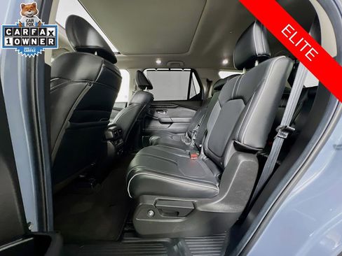Used 2024 Honda Pilot Elite image 26