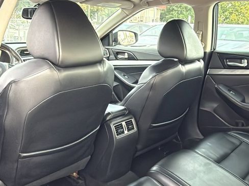 Used 2017 Nissan Maxima 3.5 SV image 16