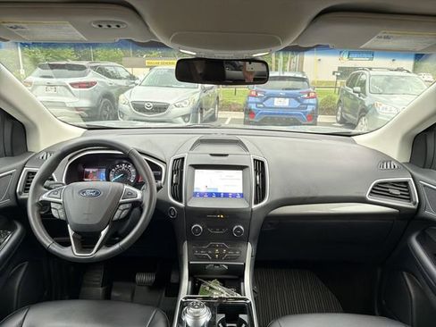 Used 2020 Ford Edge SEL w/ Convenience Package FWD image 22