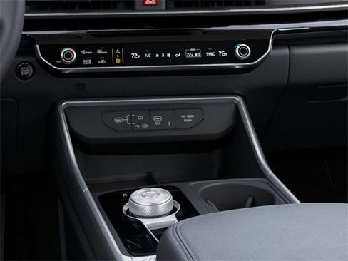 New 2025 Kia Carnival SX Prestige image 23