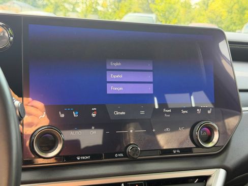 Used 2023 Lexus RX 350 w/ Cold Area Package AWD/4WD image 22