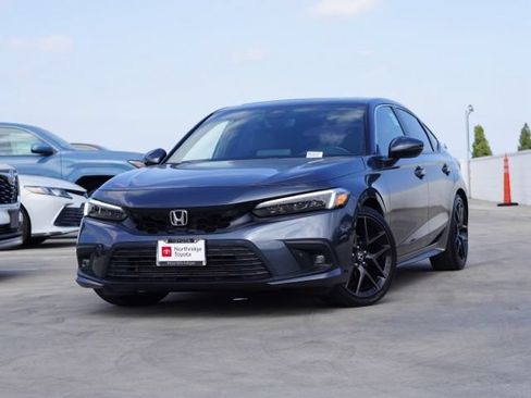 Used 2023 Honda Civic Sport Touring image 3