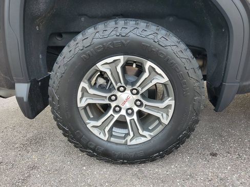 Used 2020 GMC Sierra 1500 SLE w/ SLE Value Package RWD image 5