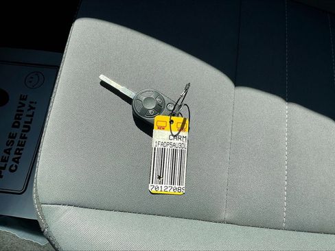 Used 2013 Ford C-MAX SE FWD image 33