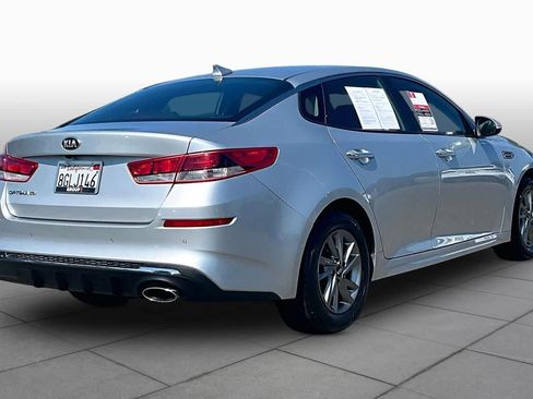Used 2019 Kia Optima LX FWD image 12