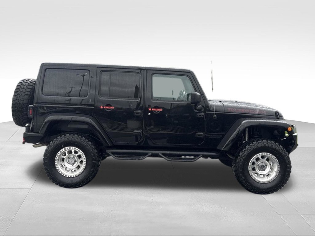 Used 2016 Jeep Wrangler Unlimited Rubicon AWD/4WD image 2