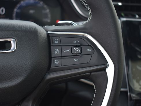 New 2026 Jeep Grand Cherokee Laredo X image 14