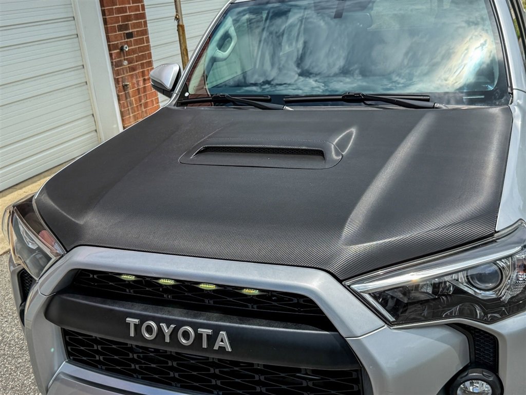Used 2018 Toyota 4Runner TRD Off-Road Premium AWD/4WD image 13