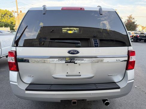 Used 2017 Ford Expedition EL XLT w/ Equipment Group 202A AWD/4WD image 27