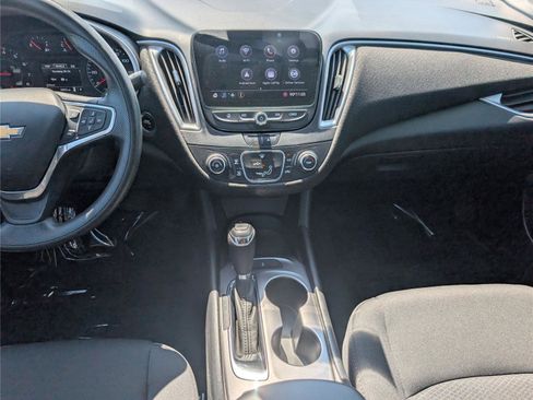 Used 2020 Chevrolet Malibu LS FWD image 16