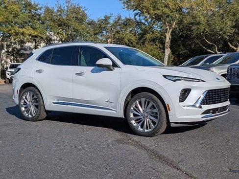 New 2026 Buick Envision Avenir image 2