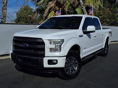 Used 2015 Ford F150 Lariat image 25