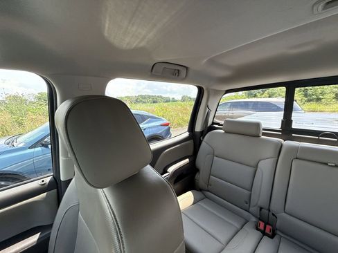 Used 2018 Chevrolet Silverado 1500 LTZ Z71 w/ LTZ Plus Package AWD/4WD image 10