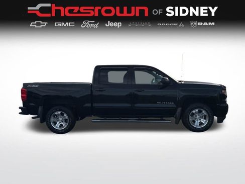 Used 2017 Chevrolet Silverado 1500 LT w/ All Star Edition image 6