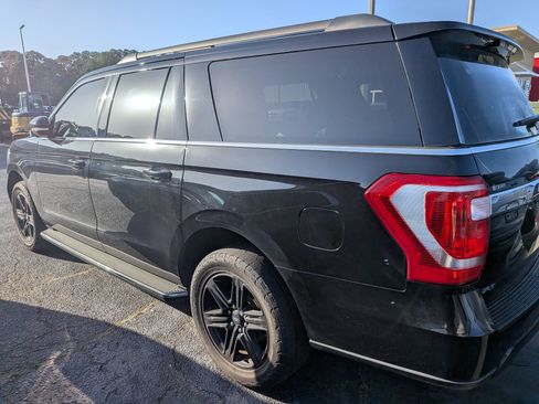 Used 2021 Ford Expedition Max XLT image 4