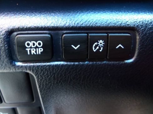 Used 2019 Lexus IS 350 AWD image 24