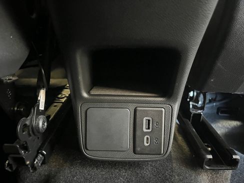 Used 2024 Buick Encore GX Preferred w/ Comfort Package AWD/4WD image 25