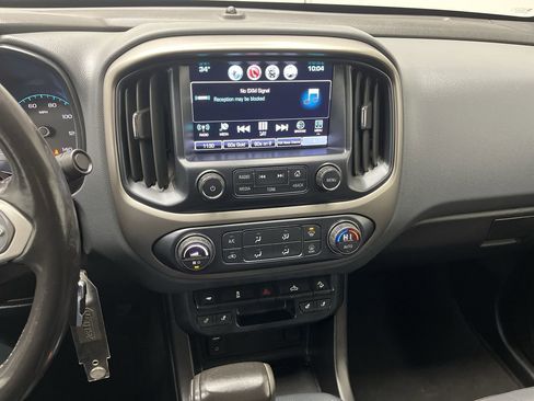 Used 2017 Chevrolet Colorado Z71 image 15