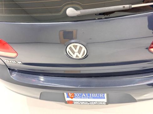 Used 2013 Volkswagen Golf 4-Door FWD image 14