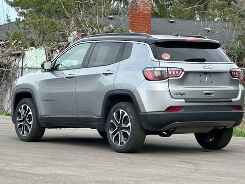 Used 2024 Jeep Compass Limited AWD/4WD image 6