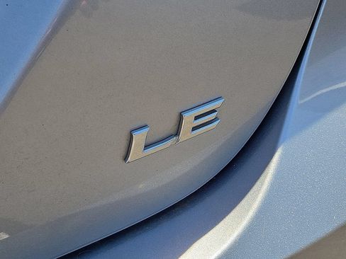 Used 2023 Toyota Camry LE FWD image 12