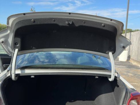 Used 2022 Kia K5 GT-Line FWD image 6