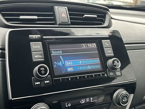 Used 2017 Honda CR-V LX image 19