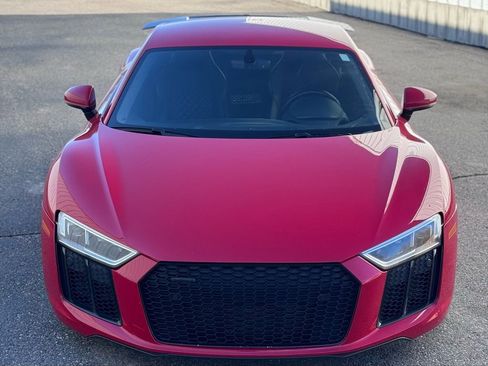 Used 2017 Audi R8 V10 w/ Carbon Exterior Package image 5