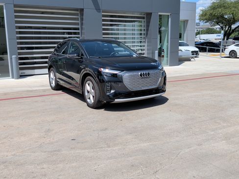 Used 2022 Audi Q4 e-tron Premium w/ Convenience Package AWD/4WD image 2
