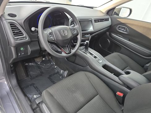 Used 2017 Honda HR-V EX image 15