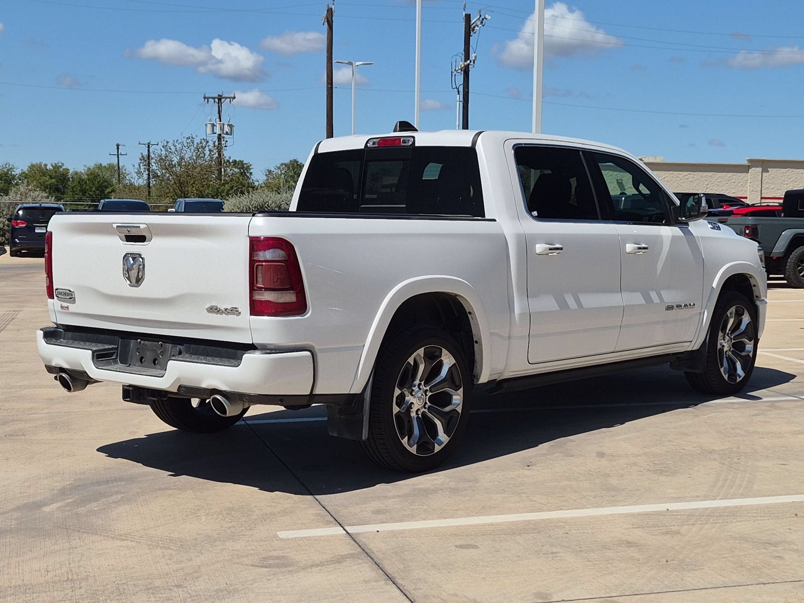 Used 2019 RAM 1500 Limited AWD/4WD image 3