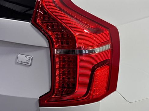 Used 2022 Volvo XC90 T8 Inscription AWD/4WD image 35