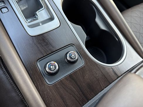 Used 2024 Nissan Murano Platinum w/ Cargo Package image 9