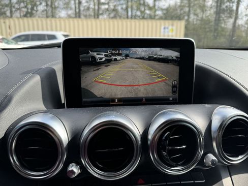 Used 2018 Mercedes-Benz AMG GT Roadster image 13