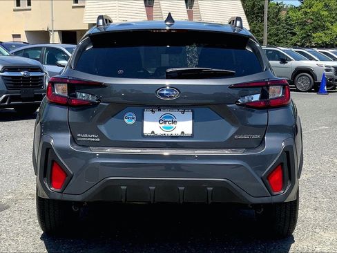 Certified 2025 Subaru Crosstrek 2.0i Premium AWD/4WD image 4