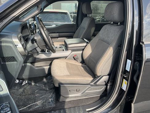 Used 2024 Ford F150 XLT w/ Mobile Office Package image 22