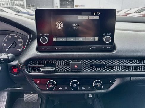Used 2025 Honda HR-V Sport image 11