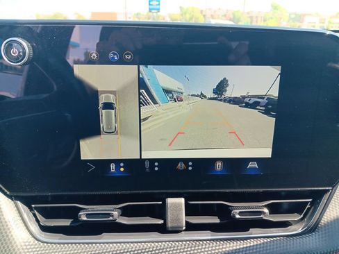 Used 2025 Chevrolet Equinox RS w/ Safety and Technology Package AWD/4WD image 20